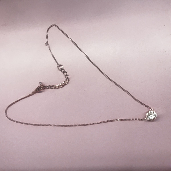 【三色】Givenchy 纪梵希闪亮单钻水晶项链 .6（约135元） 