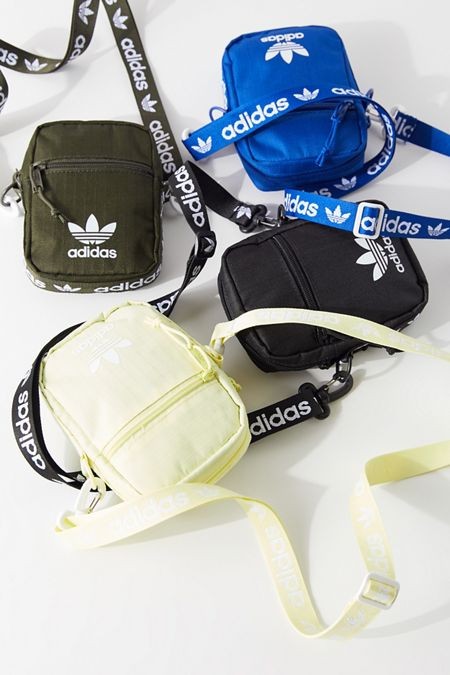 adidas Originals 斜挎包