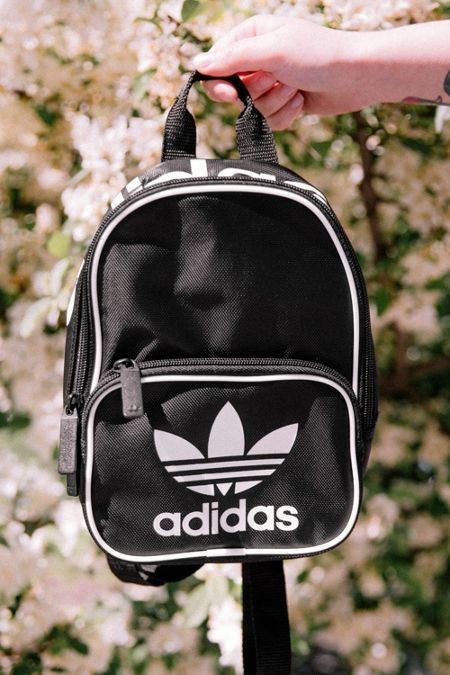 adidas Originals 迷你双肩包